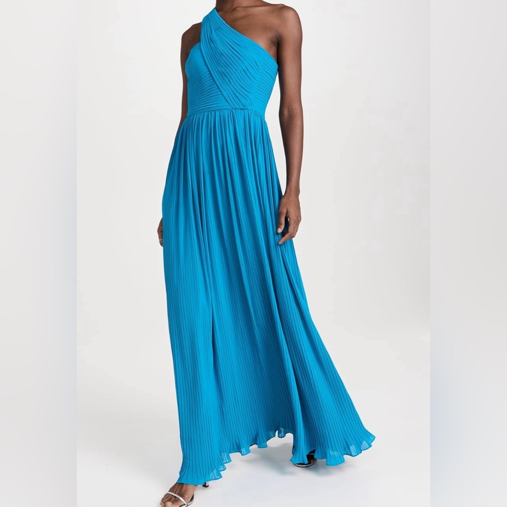 Amur Skye deep v pleated gown